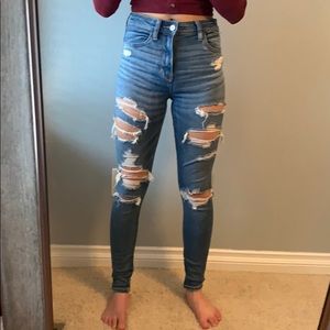 American eagle ripped jeans